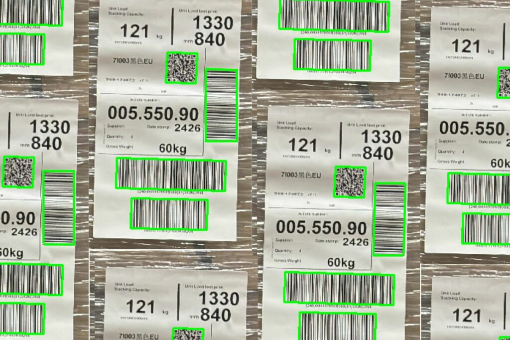 Viziotix barcode scanner software for pallet labels shown with decoded Code 128 and QR Code barcodes.